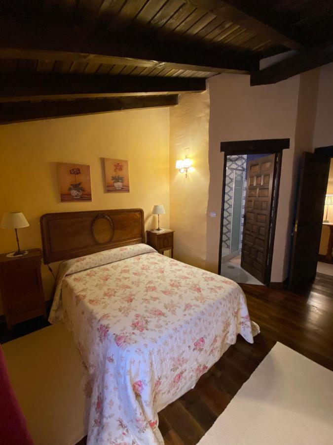 Casa Rural Dos Reales San Cristobal de Boedo Extérieur photo
