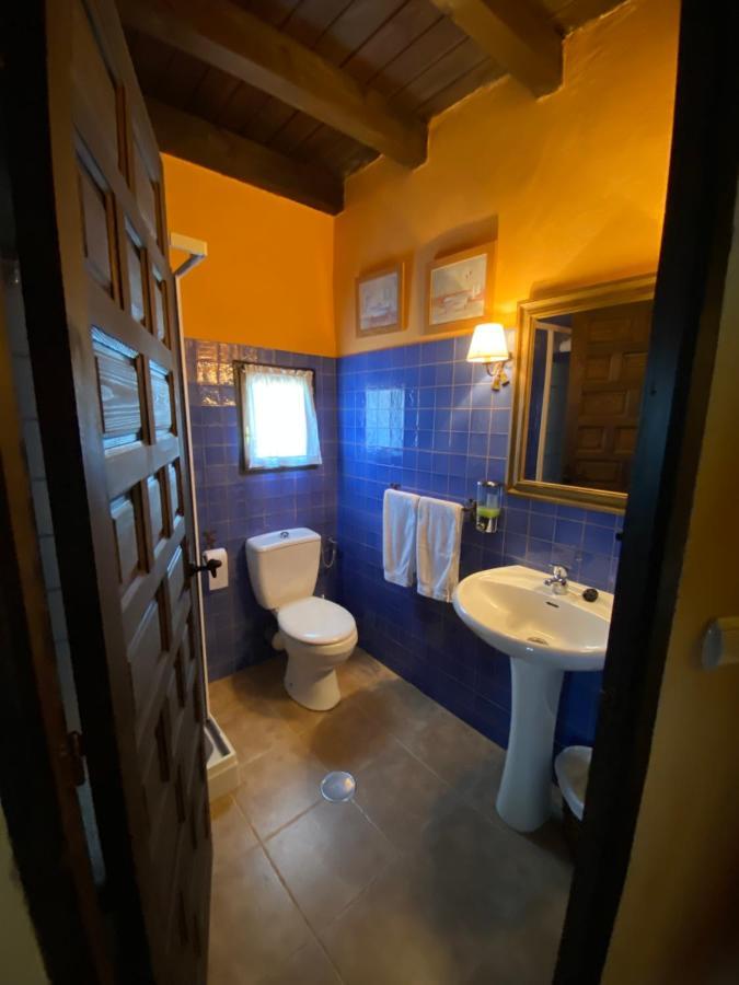 Casa Rural Dos Reales San Cristobal de Boedo Extérieur photo