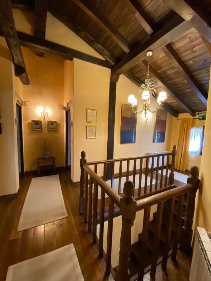 Casa Rural Dos Reales San Cristobal de Boedo Extérieur photo